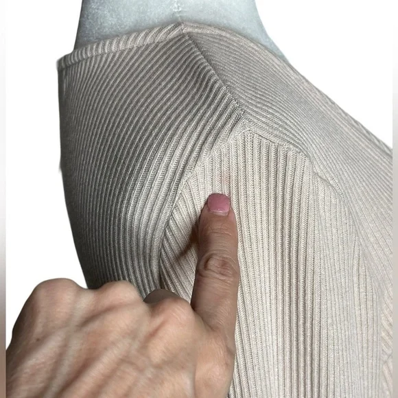 Altat’d State Ribbed Babydoll Cream Top Bishop Sleeves Size Medium NWT - Picture 7 of 13